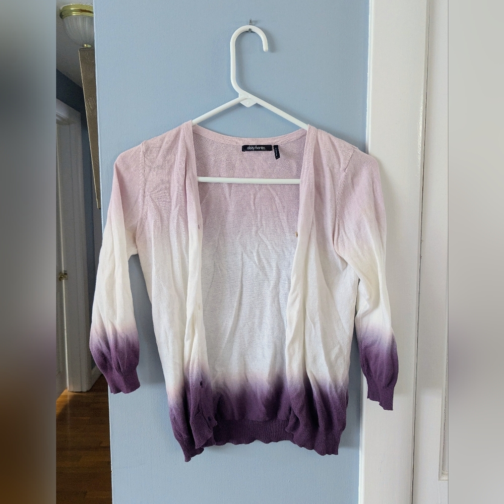 Daisy Fuentes Purple and White Ombre Cardigan